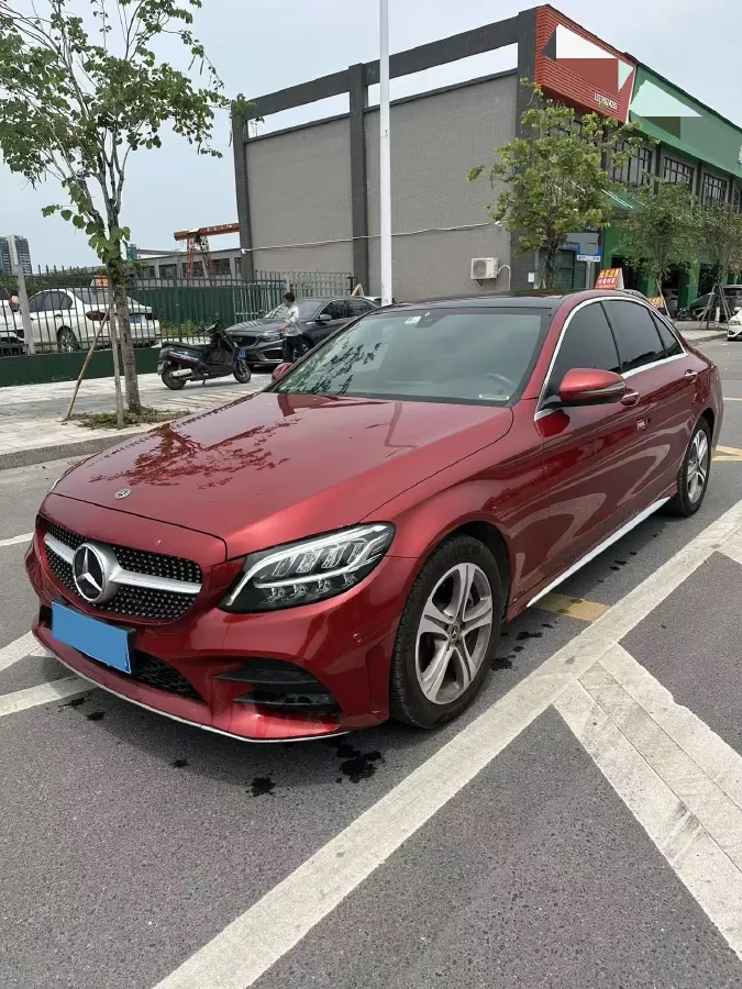 2021 Mercedes-Benz C Class 1.5T 184HP L4 9AT,autocango,china used car exporter,china ev exporter,chinese used car exporter,chinese used ev exporter