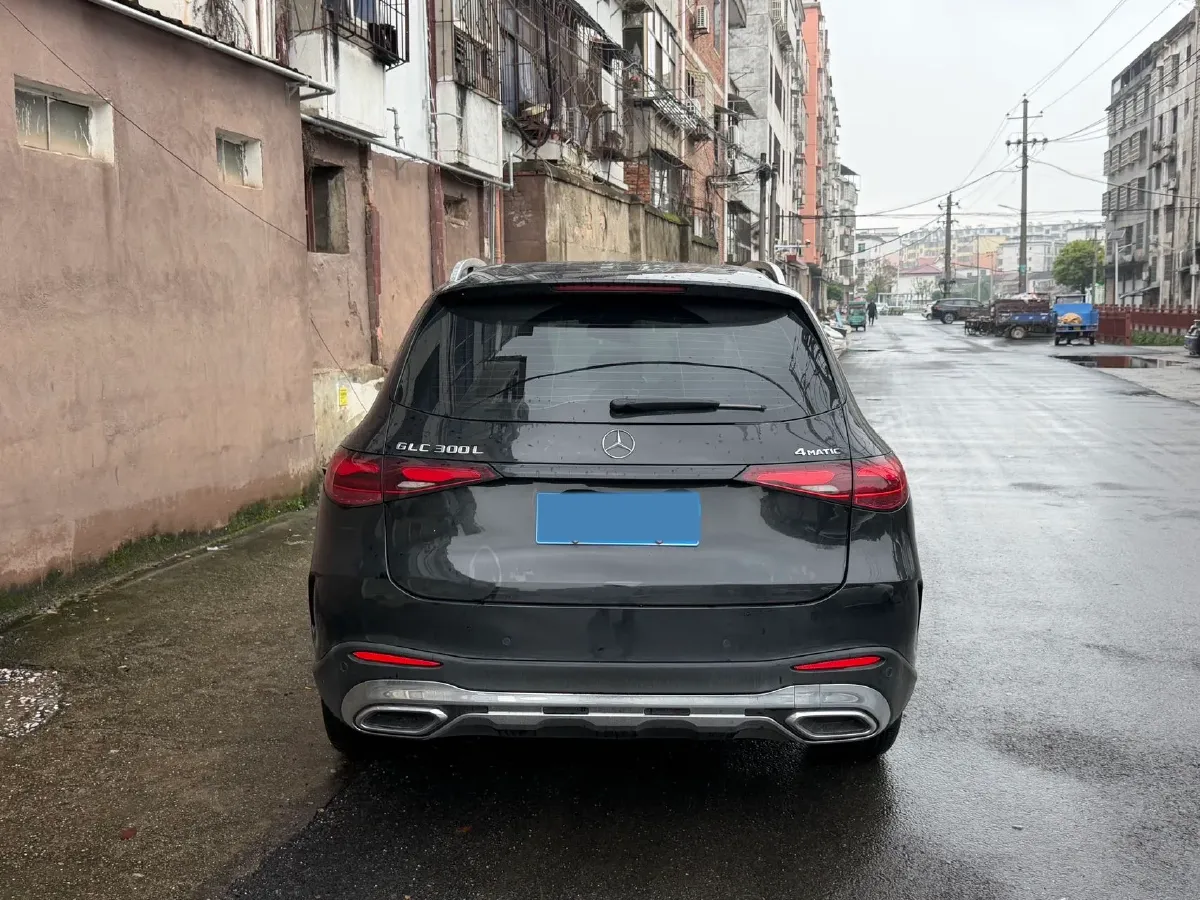 2024 Mercedes-Benz GLC Class 2.0T 258HP L4 9AT,autocango,china used car exporter,china ev exporter,chinese used car exporter,chinese used ev exporter