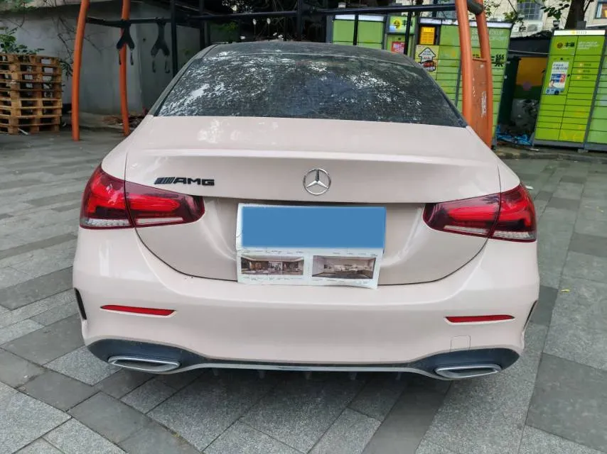 2022 Mercedes-Benz A Class 1.3T 163HP L4 7DCT,autocango,china used car exporter,china ev exporter,chinese used car exporter,chinese used ev exporter
