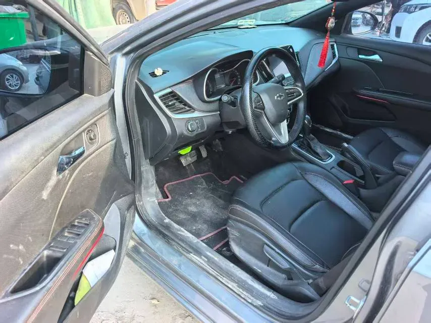 2019 Chevrolet Monza 1.3T 163HP L3 6AT,autocango,china used car exporter,china ev exporter,chinese used car exporter,chinese used ev exporter