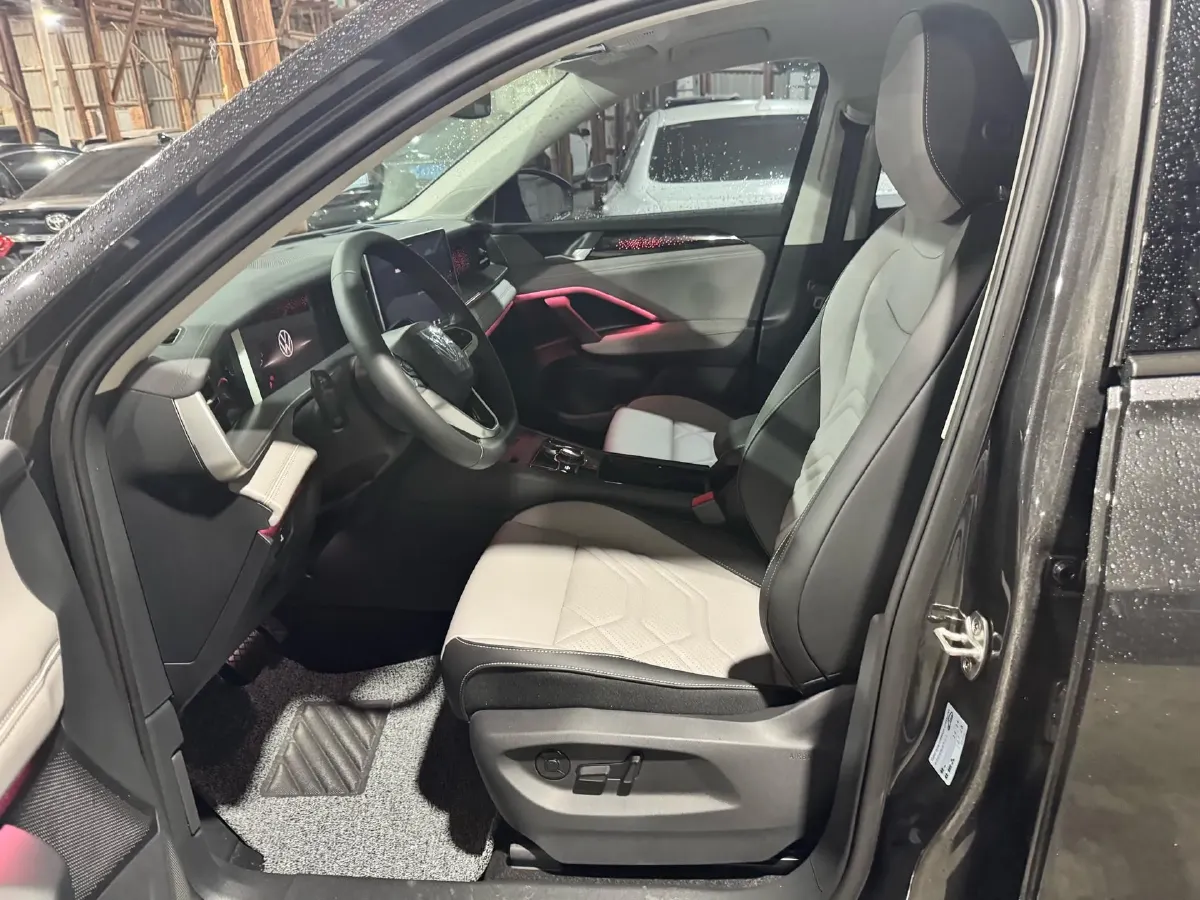 2026 Volkswagen Tayron 1.5T 160HP L4 7DCT,autocango,china used car exporter,china ev exporter,chinese used car exporter,chinese used ev exporter