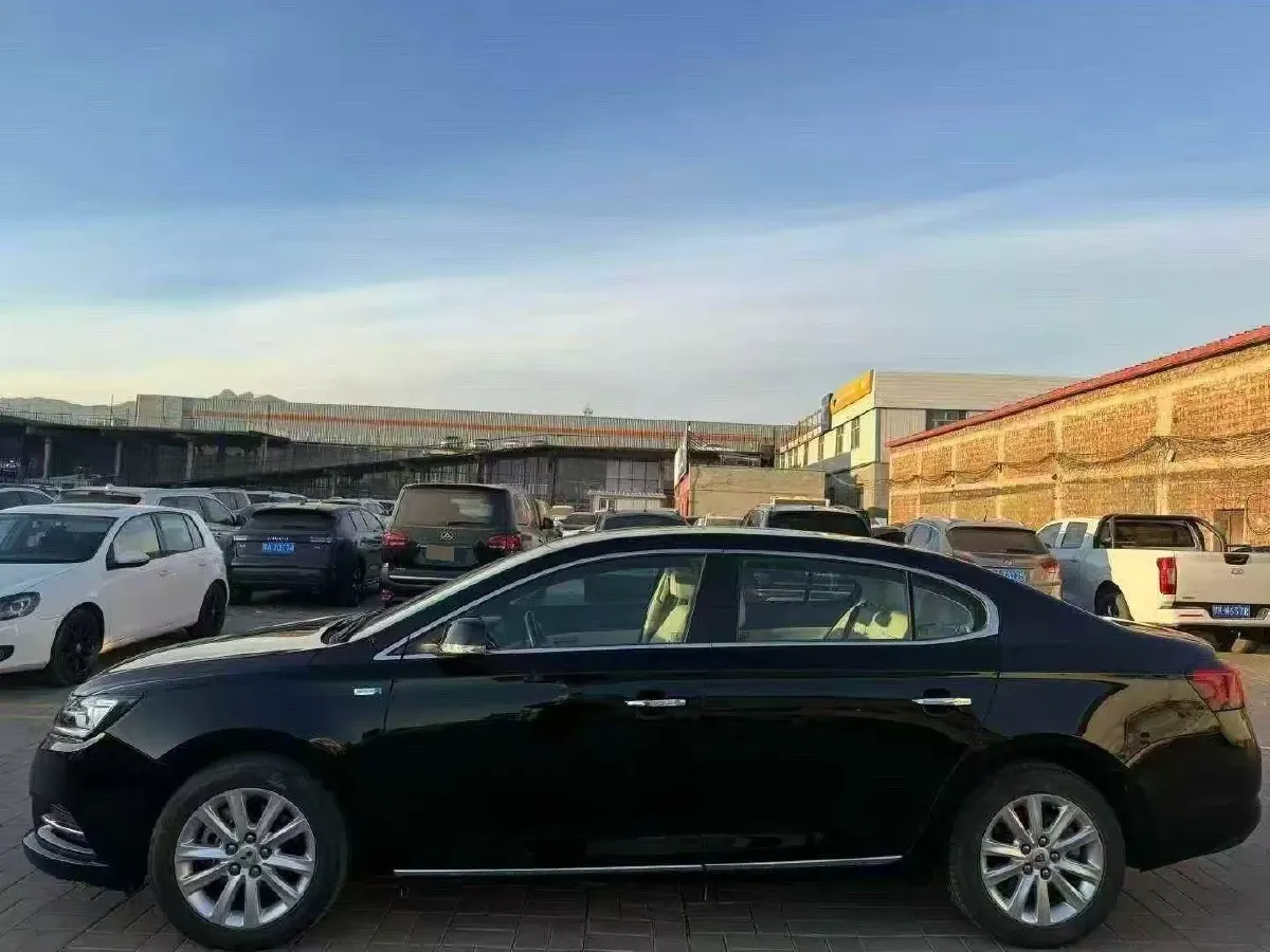 2017 Roewe 950 2.0T 220HP L4 6DCT,autocango,china used car exporter,china ev exporter,chinese used car exporter,chinese used ev exporter