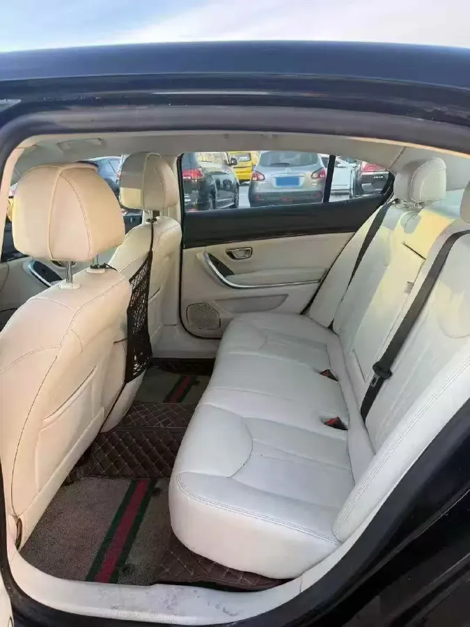 2017 Roewe 950 2.0T 220HP L4 6DCT,autocango,china used car exporter,china ev exporter,chinese used car exporter,chinese used ev exporter