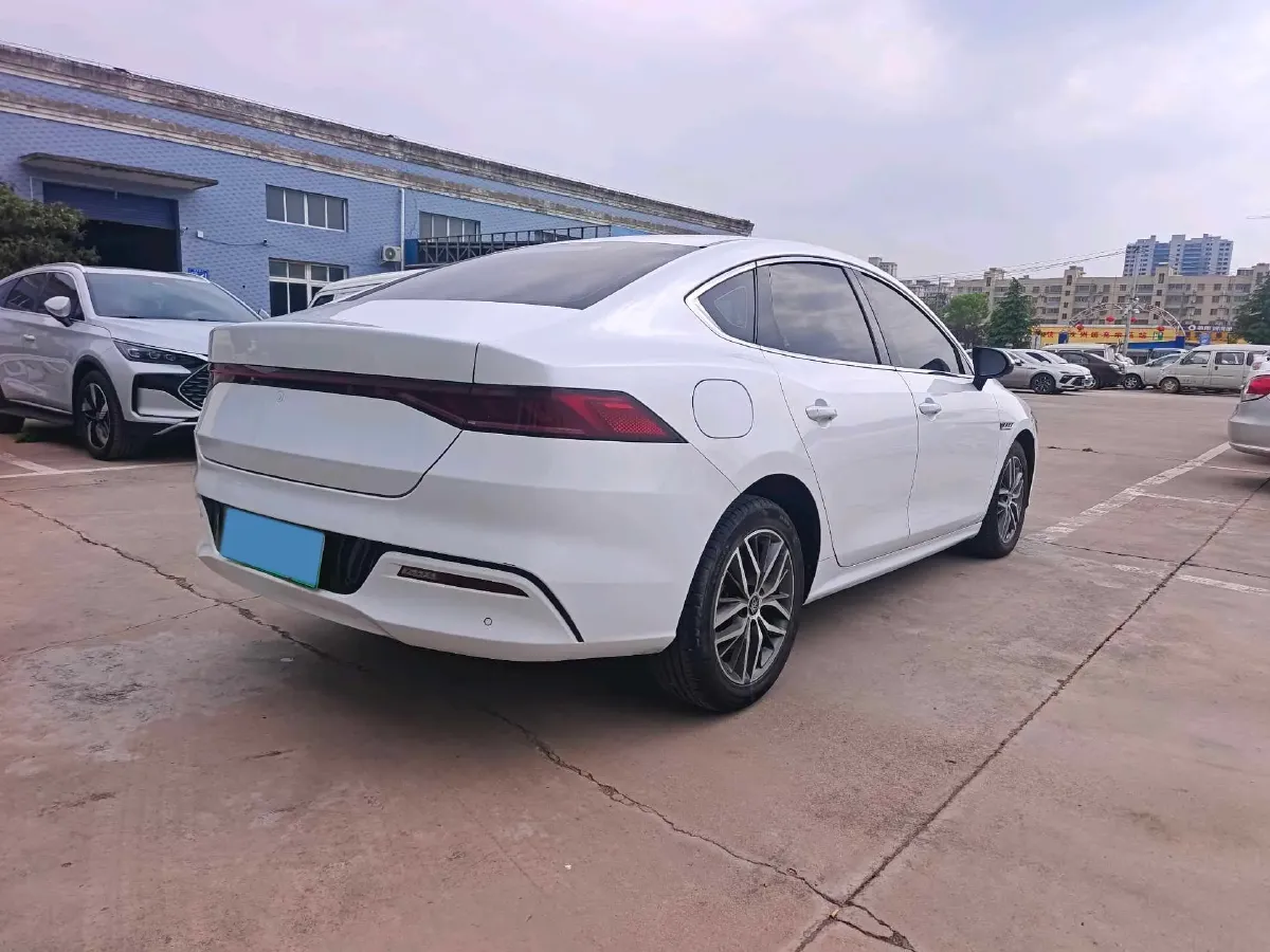 2021 Haval F7 1.5T 169HP L4 7DCT,autocango,china used car exporter,china ev exporter,chinese used car exporter,chinese used ev exporter
