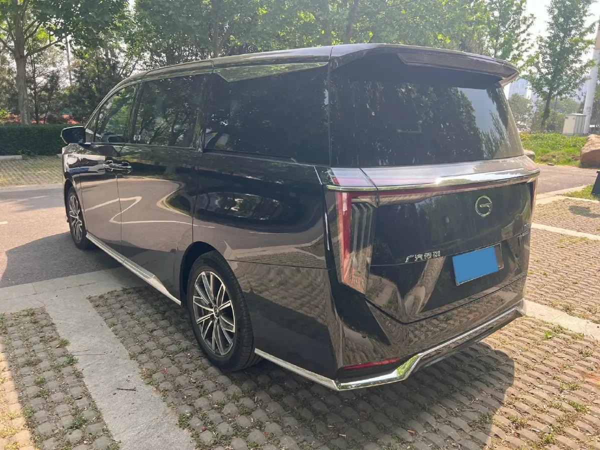 2024 GAC Trumpchi M8 2.0T 190HP L4 2DHT Hybrid,autocango,china used car exporter,china ev exporter,chinese used car exporter,chinese used ev exporter