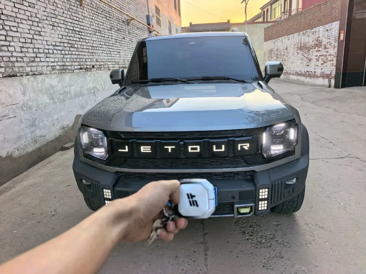 2023 Jetour Traveller 2.0T 254HP L4 7DCT,autocango,china used car exporter,china ev exporter,chinese used car exporter,chinese used ev exporter