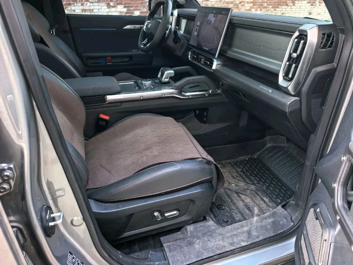 2023 Jetour Traveller 2.0T 254HP L4 7DCT,autocango,china used car exporter,china ev exporter,chinese used car exporter,chinese used ev exporter