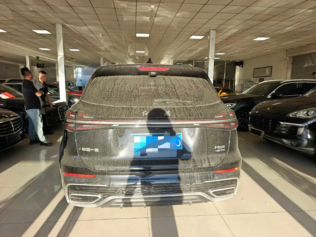 2025 HongQi HS5 2.0T 252HP L4 8AT,autocango,china used car exporter,china ev exporter,chinese used car exporter,chinese used ev exporter