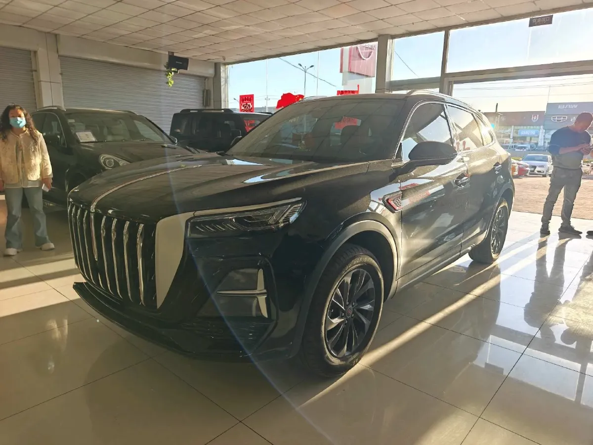 2025 HongQi HS5 2.0T 252HP L4 8AT,autocango,china used car exporter,china ev exporter,chinese used car exporter,chinese used ev exporter