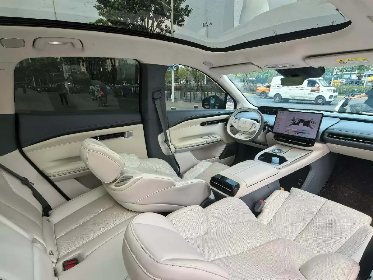 2023 HYPTEC HT BEV 80KWH,autocango,china used car exporter,china ev exporter,chinese used car exporter,chinese used ev exporter