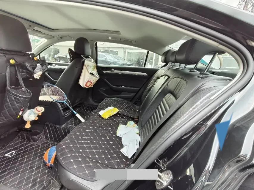 2018 Volkswagen Magotan 1.4T 150HP L4 7DCT,autocango,china used car exporter,china ev exporter,chinese used car exporter,chinese used ev exporter