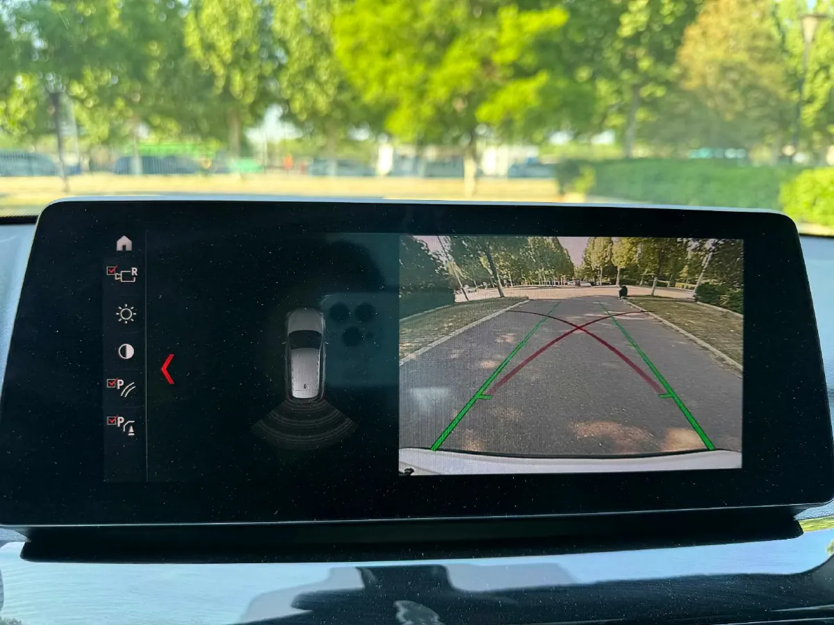 2022 BMW X1 1.5T 140HP L3 7DCT,autocango,china used car exporter,china ev exporter,chinese used car exporter,chinese used ev exporter