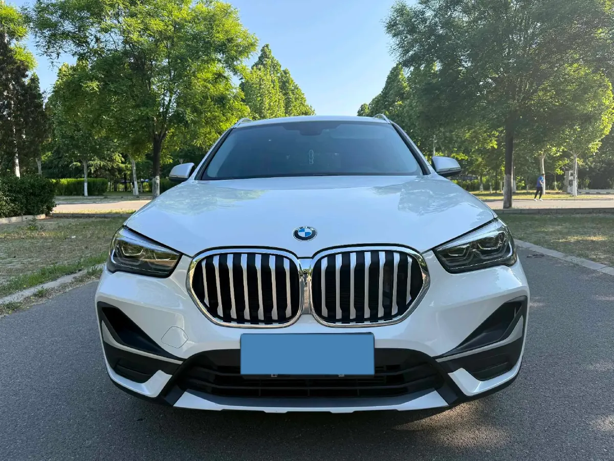 2022 BMW X1 1.5T 140HP L3 7DCT,autocango,china used car exporter,china ev exporter,chinese used car exporter,chinese used ev exporter