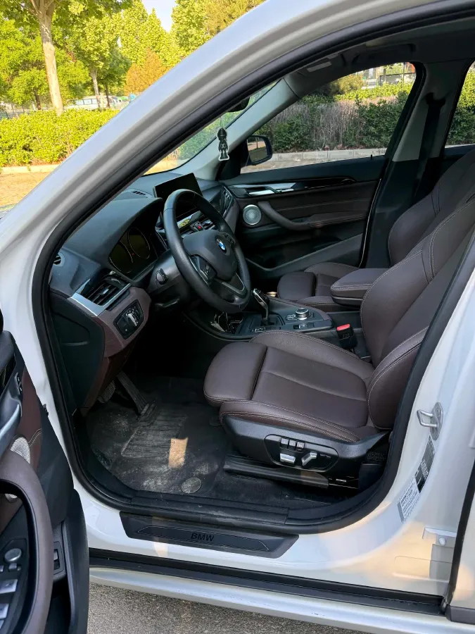 2022 BMW X1 1.5T 140HP L3 7DCT,autocango,china used car exporter,china ev exporter,chinese used car exporter,chinese used ev exporter