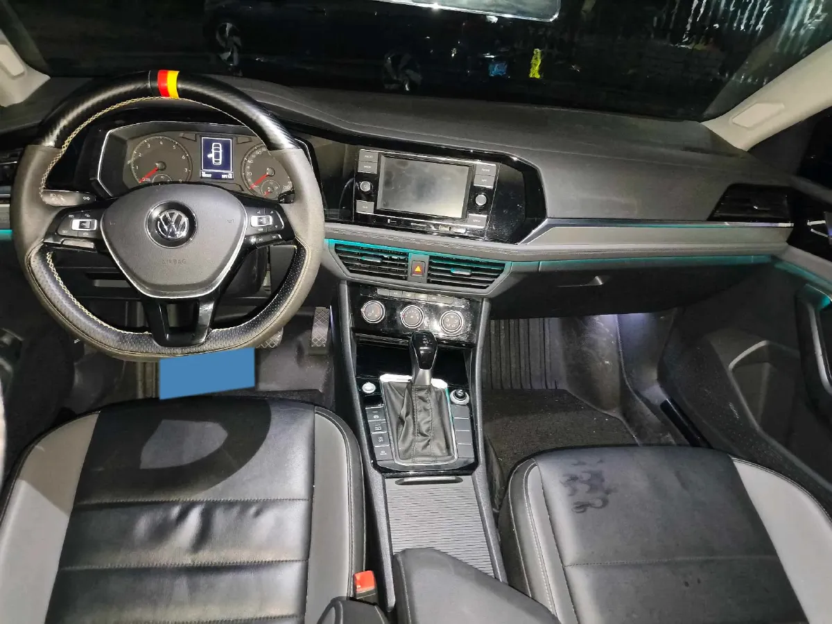 2019 Jeep Renegade 1.3T 173HP L4 7DCT,autocango,china used car exporter,china ev exporter,chinese used car exporter,chinese used ev exporter