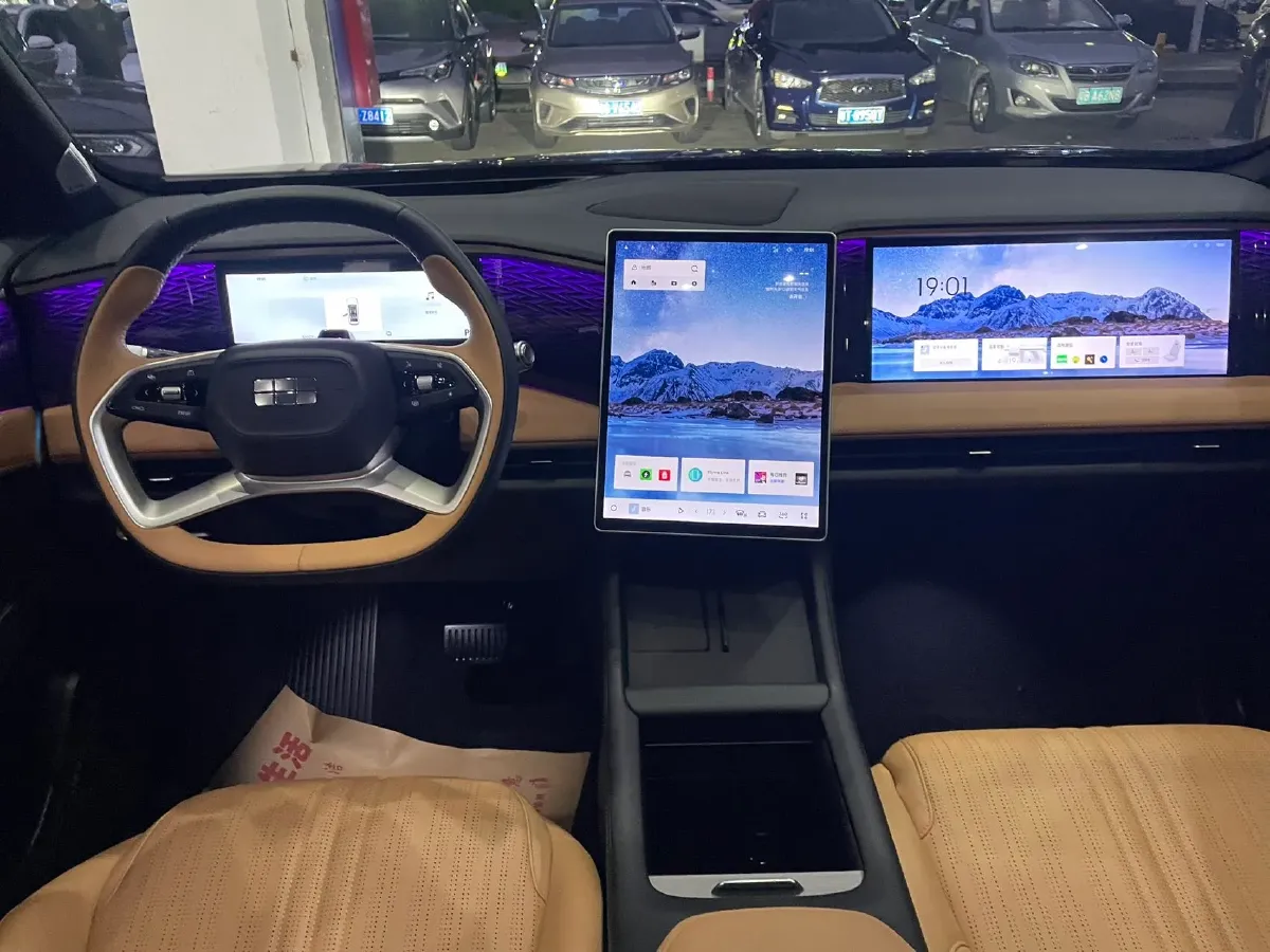 2023 Geely Galaxy L7 1.5T 163HP L4 3DHT PHEV 18.7KWH,autocango,china used car exporter,china ev exporter,chinese used car exporter,chinese used ev exporter