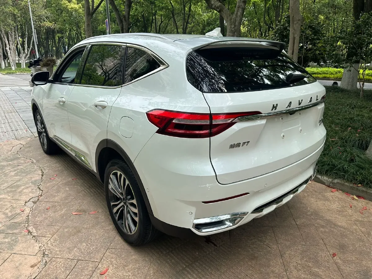 2020 Haval F7 2.0T 224HP L4 7DCT,autocango,china used car exporter,china ev exporter,chinese used car exporter,chinese used ev exporter