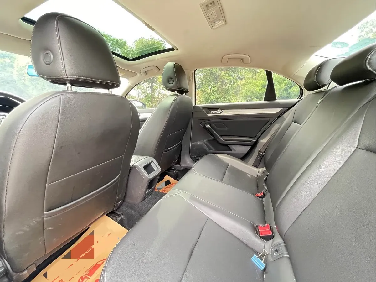 2019 Volkswagen T-Cross 1.4T 150HP L4 7DCT,autocango,china used car exporter,china ev exporter,chinese used car exporter,chinese used ev exporter