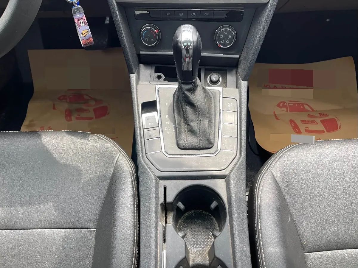 2019 Volkswagen T-Cross 1.4T 150HP L4 7DCT,autocango,china used car exporter,china ev exporter,chinese used car exporter,chinese used ev exporter