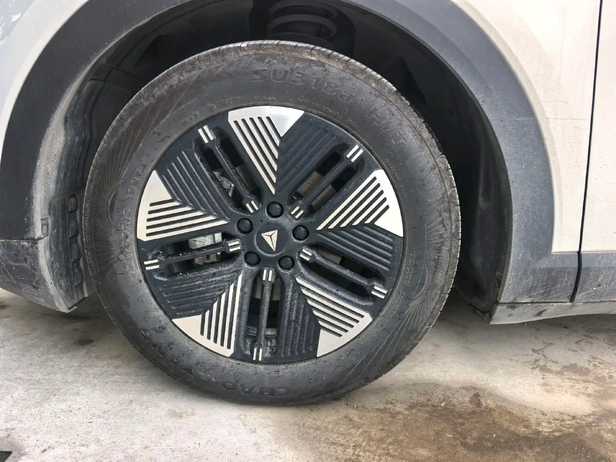 2025 ChangAn QiYuan A07 BEV 56.1KWH,autocango,china used car exporter,china ev exporter,chinese used car exporter,chinese used ev exporter