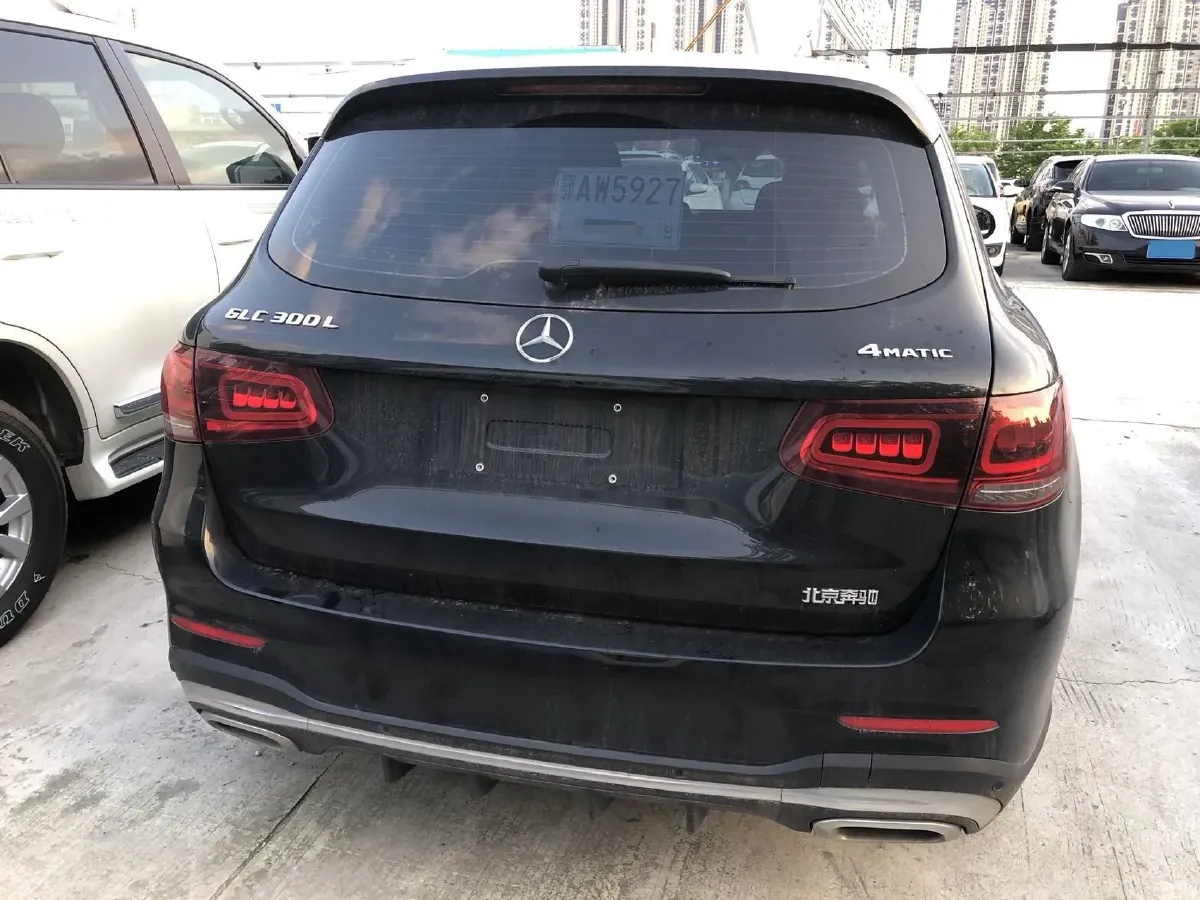 2022 Mercedes-Benz GLC Class 2.0T 258HP L4 9AT,autocango,china used car exporter,china ev exporter,chinese used car exporter,chinese used ev exporter