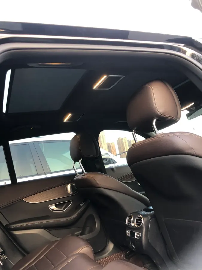 2022 Mercedes-Benz GLC Class 2.0T 258HP L4 9AT,autocango,china used car exporter,china ev exporter,chinese used car exporter,chinese used ev exporter