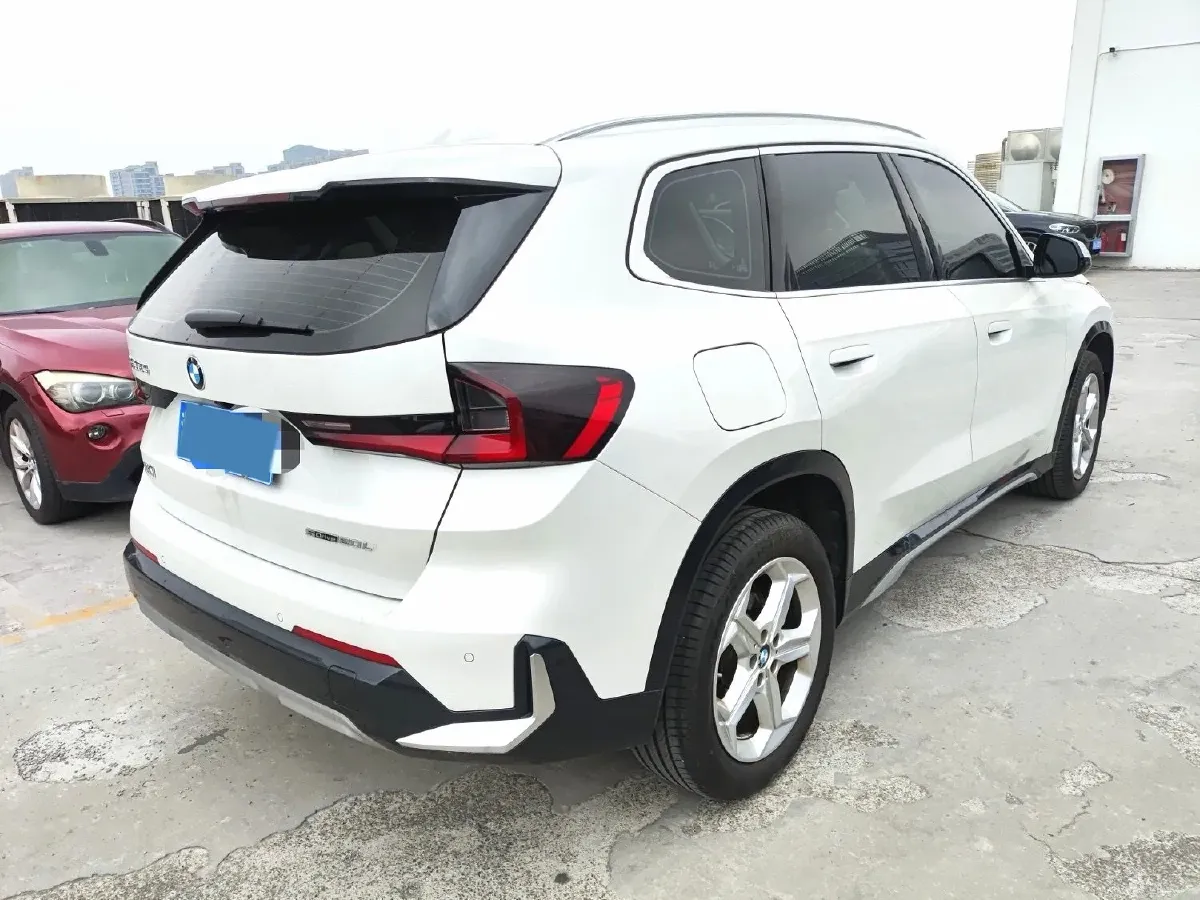 2023 BMW X1 1.5T 156HP L3 7DCT,autocango,china used car exporter,china ev exporter,chinese used car exporter,chinese used ev exporter