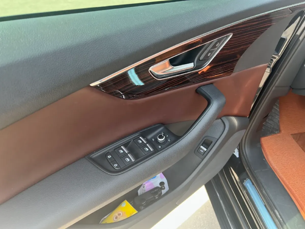 2020 Audi Q7 3.0T 340HP V6 8AT,autocango,china used car exporter,china ev exporter,chinese used car exporter,chinese used ev exporter