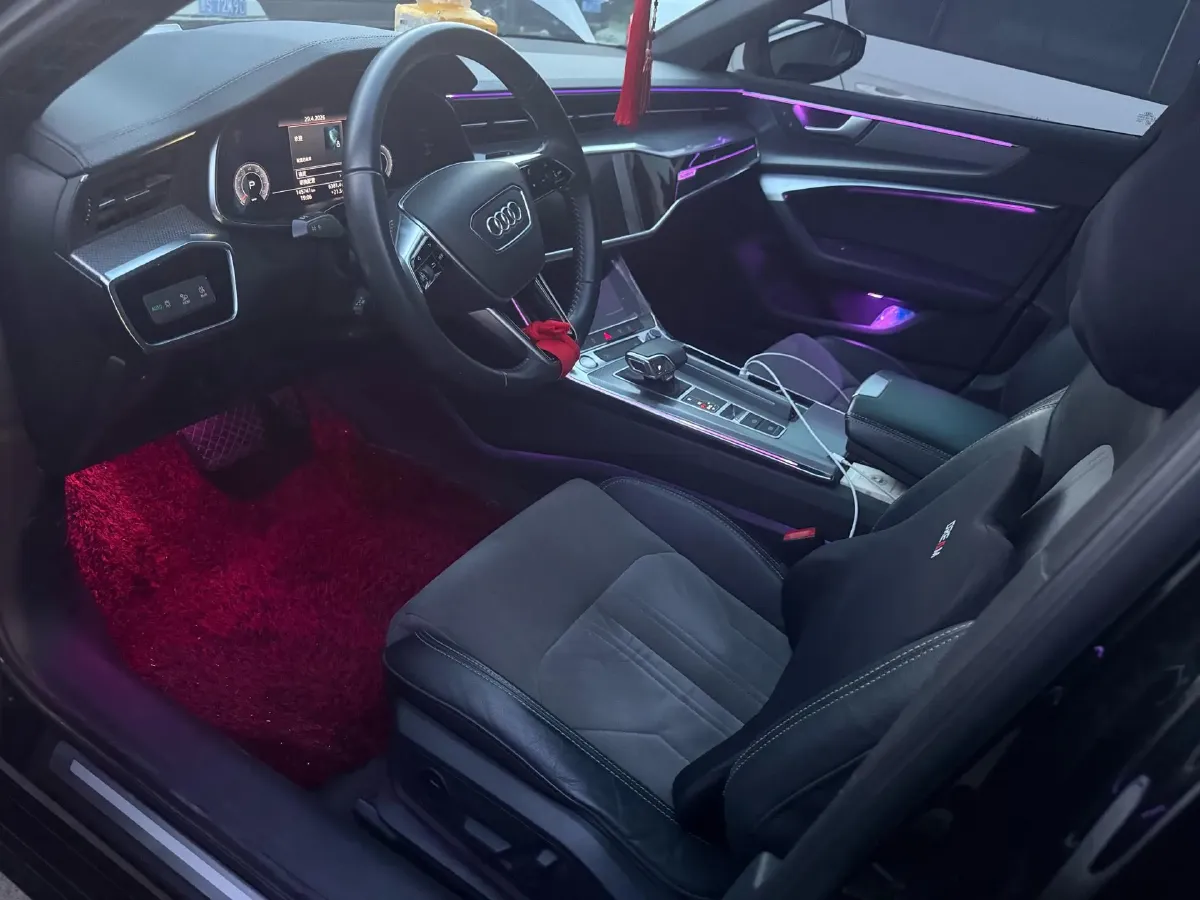 2020 Audi A6L 2.0T 190HP L4 7DCT,autocango,china used car exporter,china ev exporter,chinese used car exporter,chinese used ev exporter