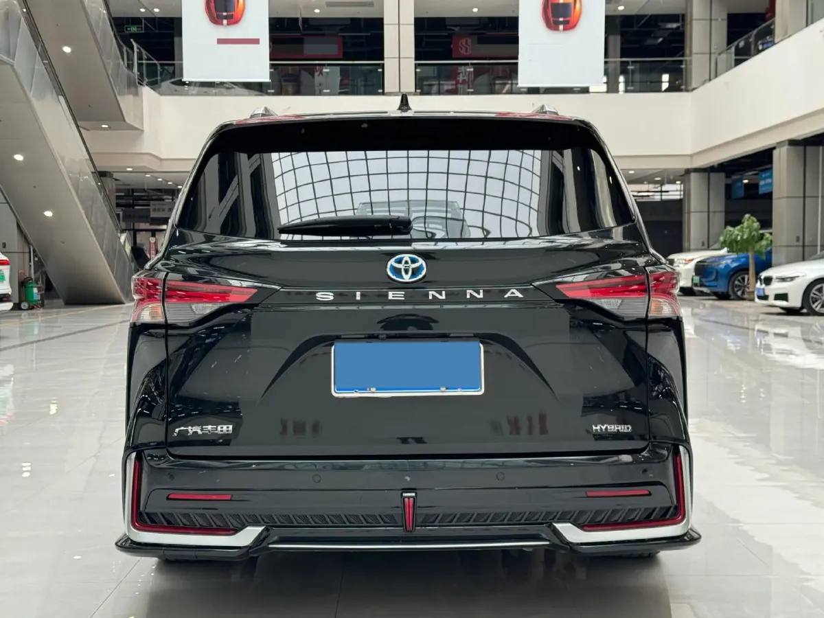 2023 Toyota Sienna 2.5L 189HP L4 E-CVT Hybrid,autocango,china used car exporter,china ev exporter,chinese used car exporter,chinese used ev exporter