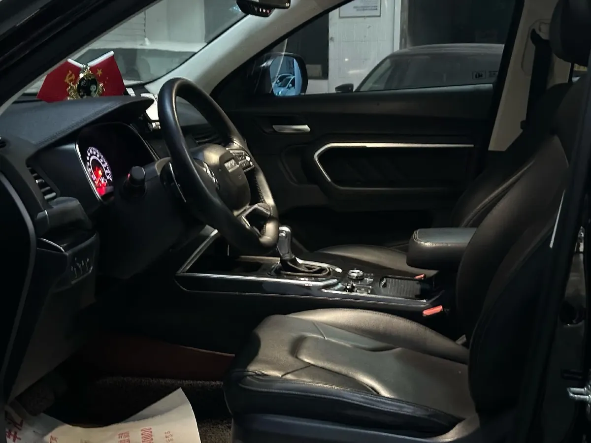 2017 Haval H6 1.5T 169HP L4 7DCT,autocango,china used car exporter,china ev exporter,chinese used car exporter,chinese used ev exporter