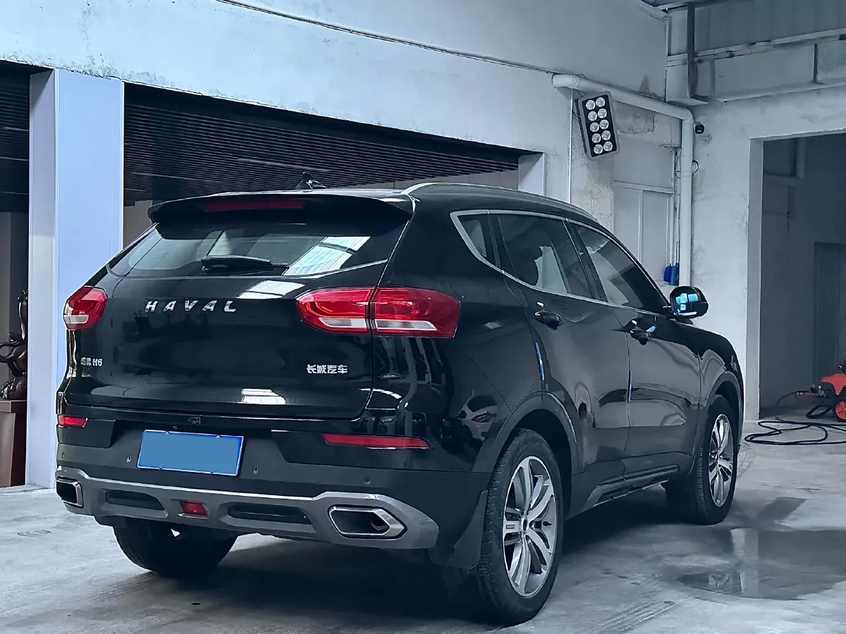 2017 Haval H6 1.5T 169HP L4 7DCT,autocango,china used car exporter,china ev exporter,chinese used car exporter,chinese used ev exporter