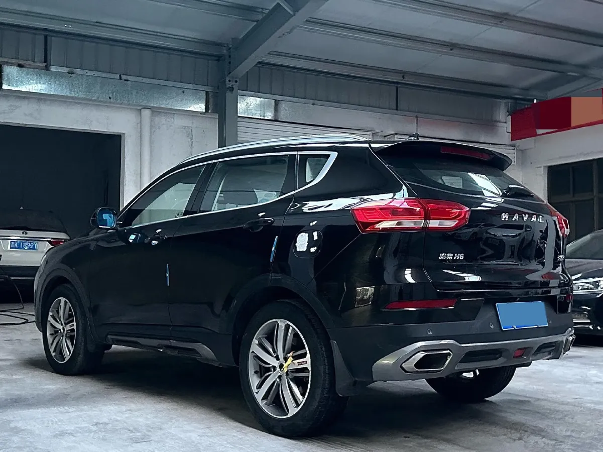 2017 Haval H6 1.5T 169HP L4 7DCT,autocango,china used car exporter,china ev exporter,chinese used car exporter,chinese used ev exporter