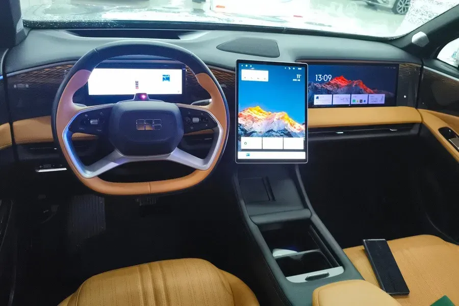 2023 Geely Galaxy L7 1.5T 163HP L4 3DHT PHEV 18.7KWH,autocango,china used car exporter,china ev exporter,chinese used car exporter,chinese used ev exporter