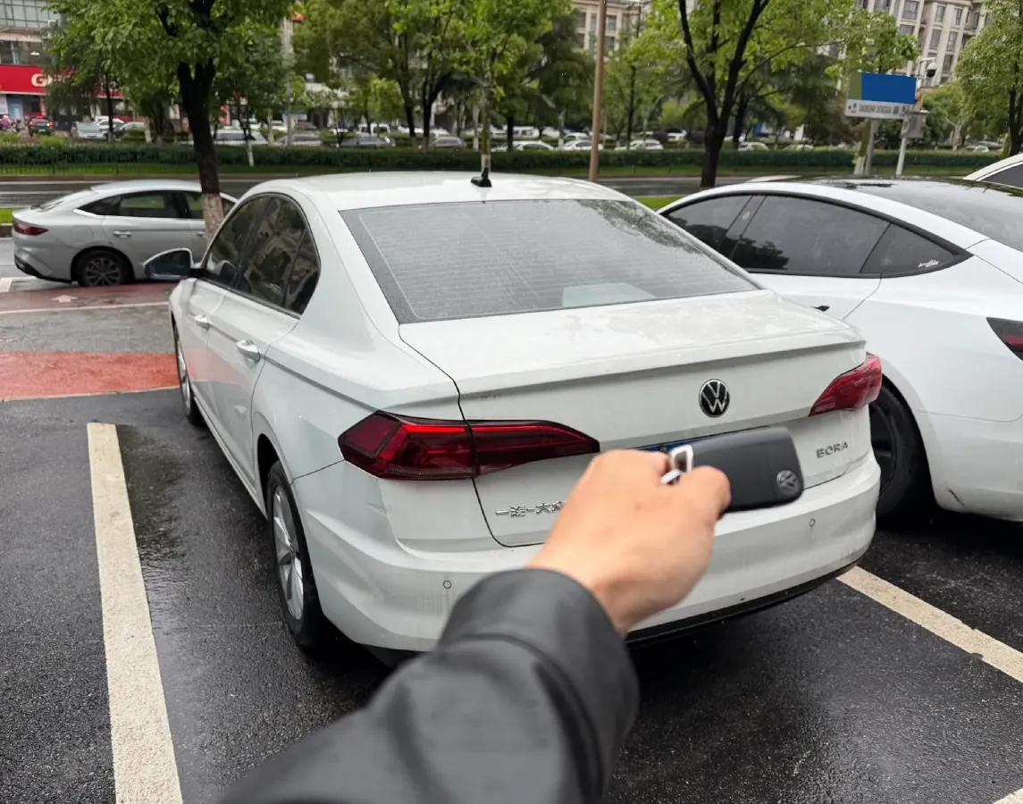 2020 Volkswagen Bora 1.5L 113HP L4 6AT,autocango,china used car exporter,china ev exporter,chinese used car exporter,chinese used ev exporter