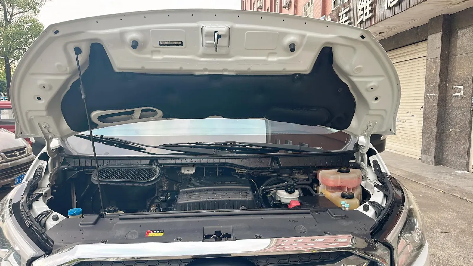 2020 DongFeng DFAC YuFeng 2.5T 136HP L4 6MT,autocango,china used car exporter,china ev exporter,chinese used car exporter,chinese used ev exporter