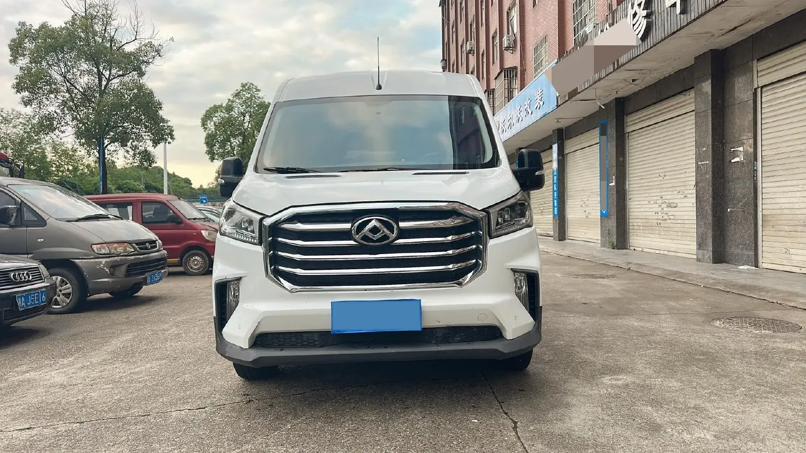 2020 DongFeng DFAC YuFeng 2.5T 136HP L4 6MT,autocango,china used car exporter,china ev exporter,chinese used car exporter,chinese used ev exporter