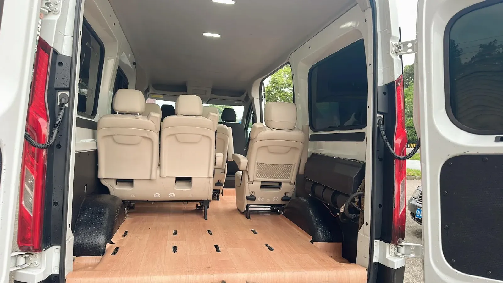 2020 DongFeng DFAC YuFeng 2.5T 136HP L4 6MT,autocango,china used car exporter,china ev exporter,chinese used car exporter,chinese used ev exporter