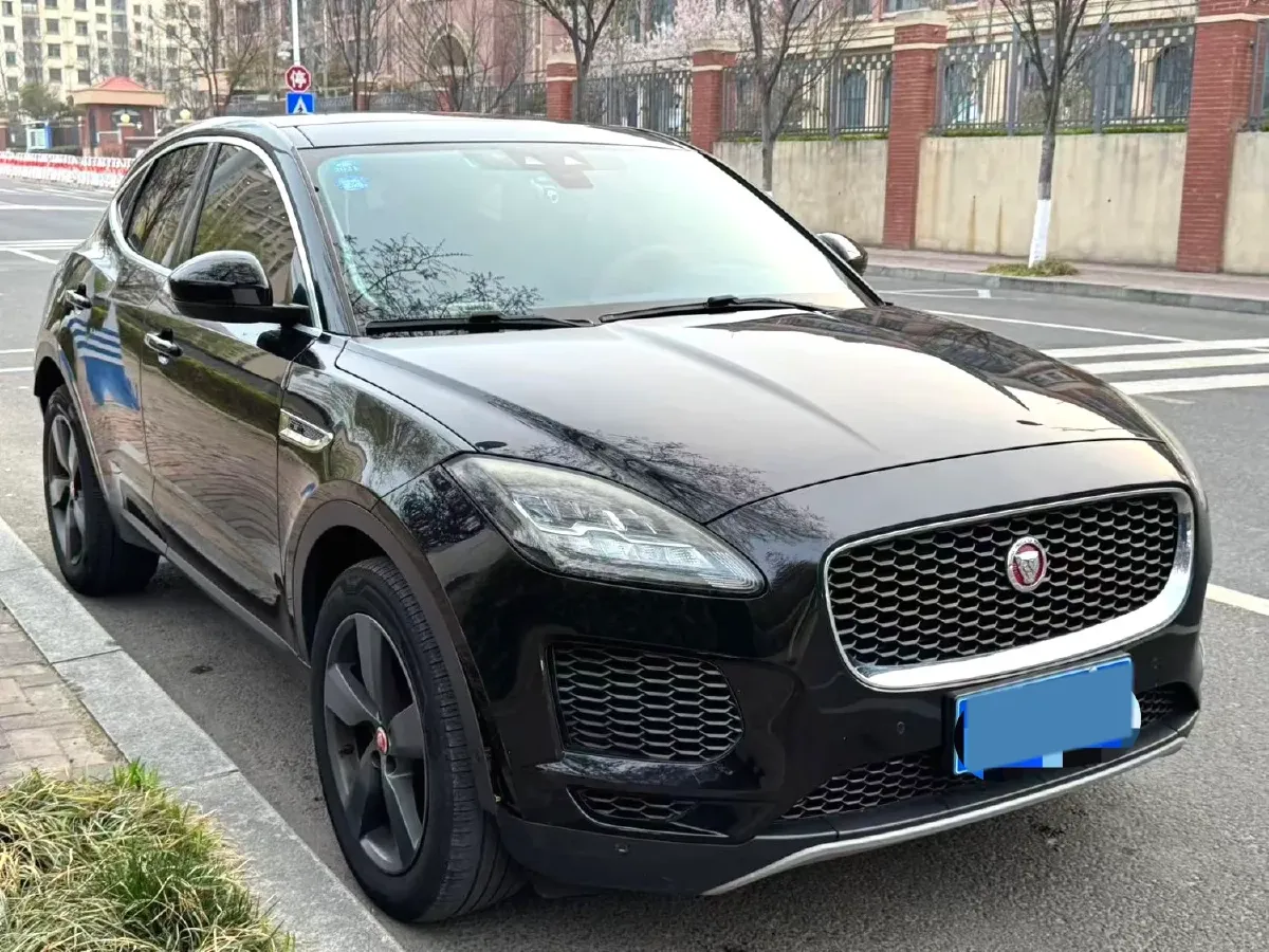 2018 Jaguar XEL 2.0T 200HP L4 8AT,autocango,china used car exporter,china ev exporter,chinese used car exporter,chinese used ev exporter