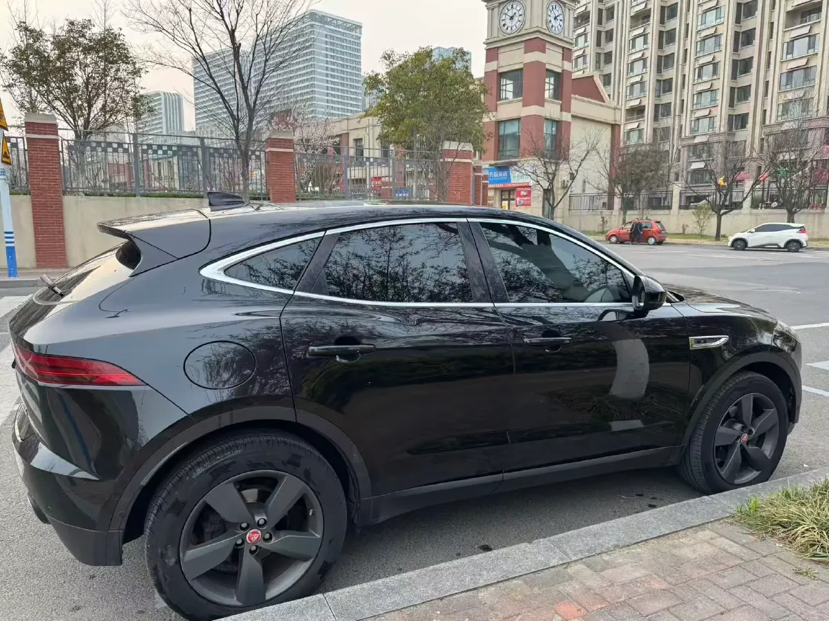 2018 Jaguar XEL 2.0T 200HP L4 8AT,autocango,china used car exporter,china ev exporter,chinese used car exporter,chinese used ev exporter