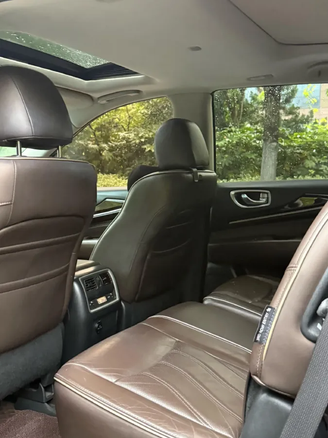 2016 Jaguar XF 2.0T 240HP L4 8AT,autocango,china used car exporter,china ev exporter,chinese used car exporter,chinese used ev exporter