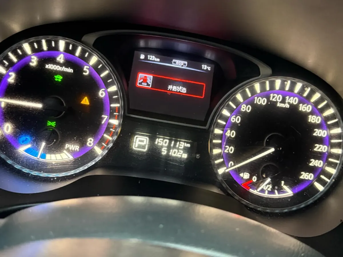 2016 Jaguar XF 2.0T 240HP L4 8AT,autocango,china used car exporter,china ev exporter,chinese used car exporter,chinese used ev exporter