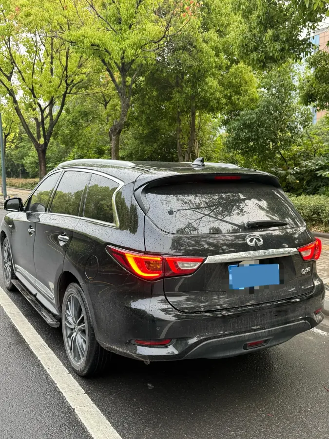 2016 Jaguar XF 2.0T 240HP L4 8AT,autocango,china used car exporter,china ev exporter,chinese used car exporter,chinese used ev exporter