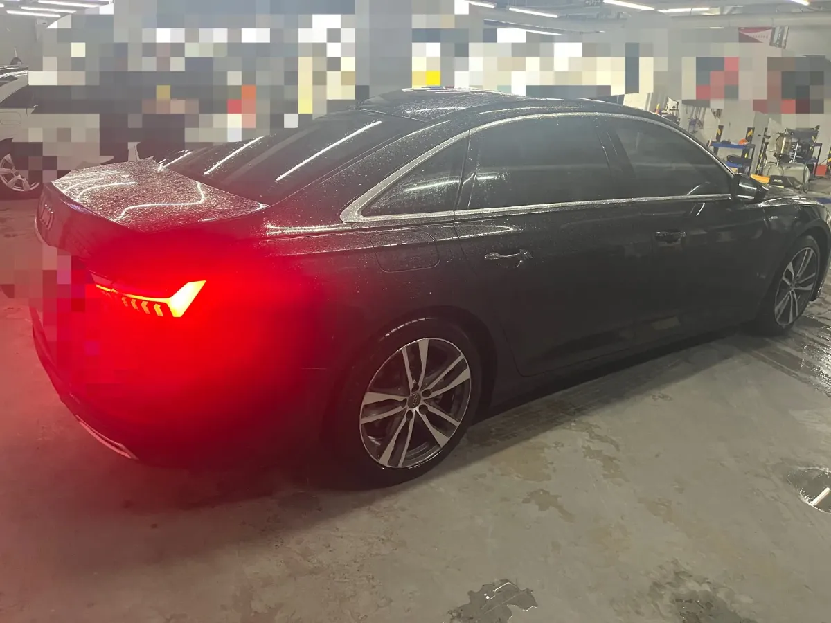 2021 Audi A6L 2.0T 190HP L4 7DCT,autocango,china used car exporter,china ev exporter,chinese used car exporter,chinese used ev exporter