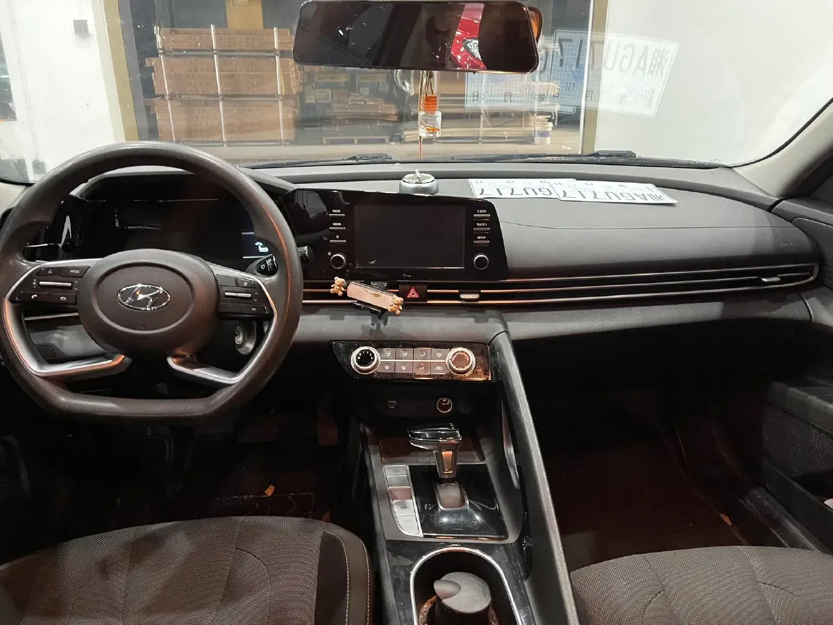 2021 Hyundai Elantra 1.5L 115HP L4 CVT,autocango,china used car exporter,china ev exporter,chinese used car exporter,chinese used ev exporter