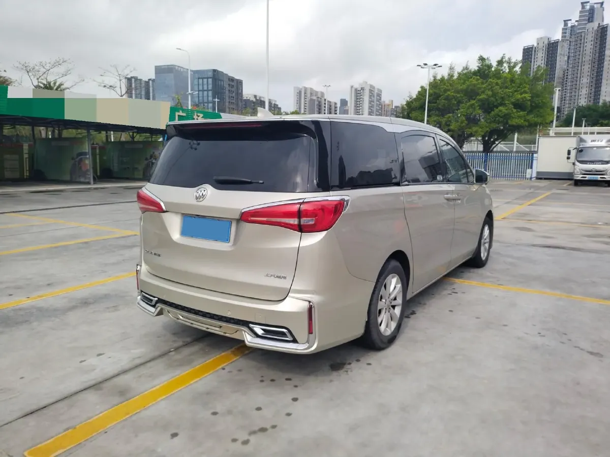 2018 Buick GL8 2.0T 260HP L4 6AT,autocango,china used car exporter,china ev exporter,chinese used car exporter,chinese used ev exporter