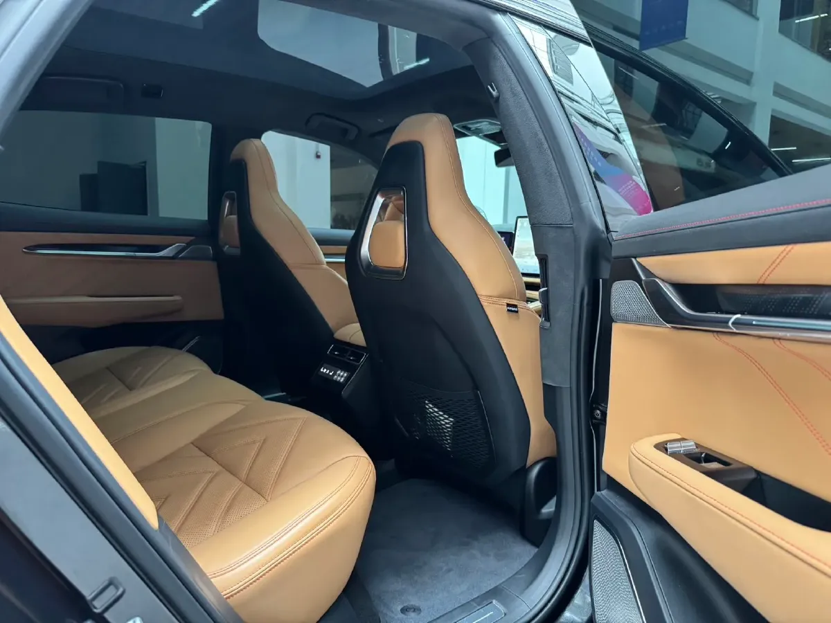 2022 Zeekr 001 BEV 100KWH,autocango,china used car exporter,china ev exporter,chinese used car exporter,chinese used ev exporter