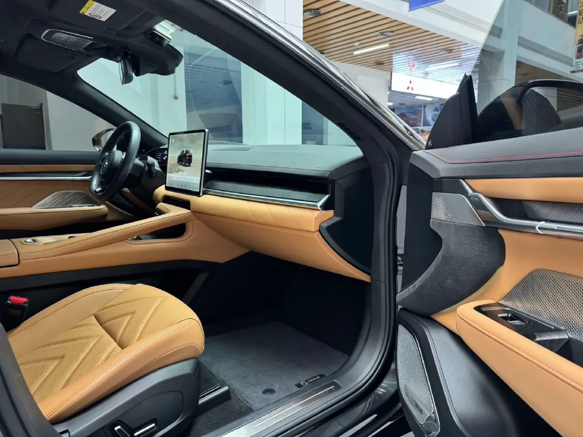 2022 Zeekr 001 BEV 100KWH,autocango,china used car exporter,china ev exporter,chinese used car exporter,chinese used ev exporter