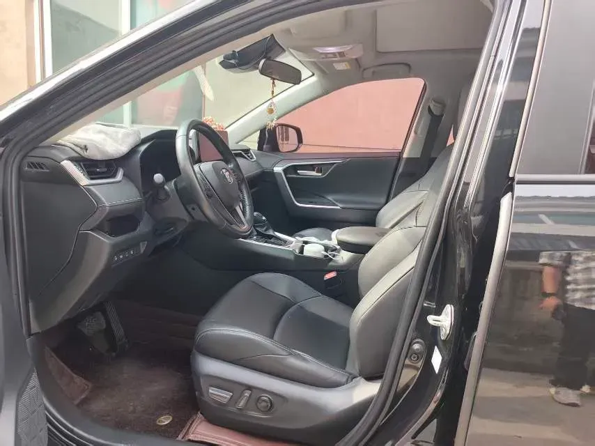 2023 Toyota Wildlander 2.0L 171HP L4 CVT,autocango,china used car exporter,china ev exporter,chinese used car exporter,chinese used ev exporter