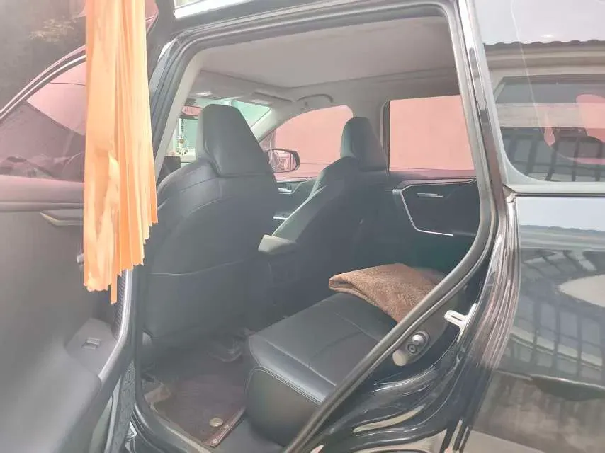 2023 Toyota Wildlander 2.0L 171HP L4 CVT,autocango,china used car exporter,china ev exporter,chinese used car exporter,chinese used ev exporter